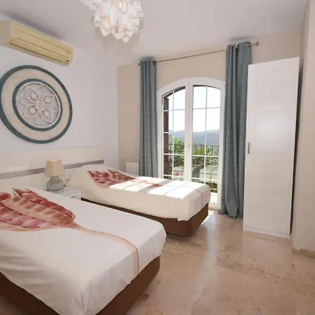 Valley View In Santa Cristina D Aro With Pool *