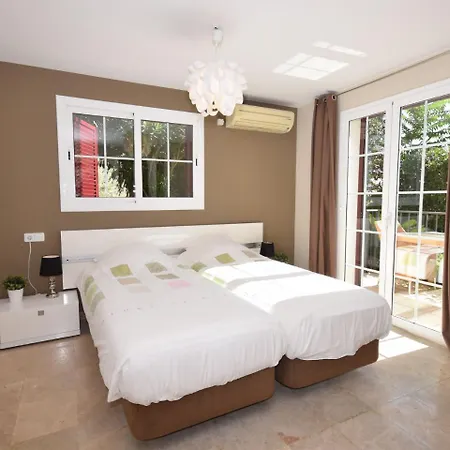 Valley View In Santa Cristina D Aro With Pool