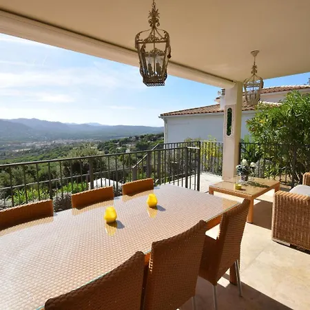 Villa Valley View In Santa Cristina D Aro With Pool